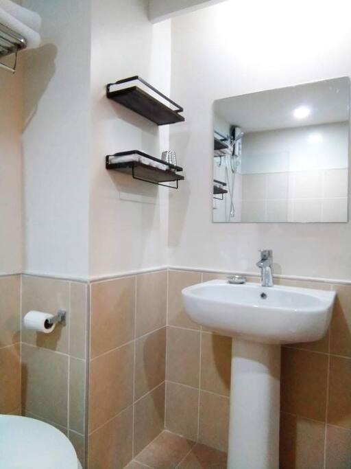 Persimmon Studios - Studio Unit- 16Th Floor - 1641 Cebu Екстериор снимка