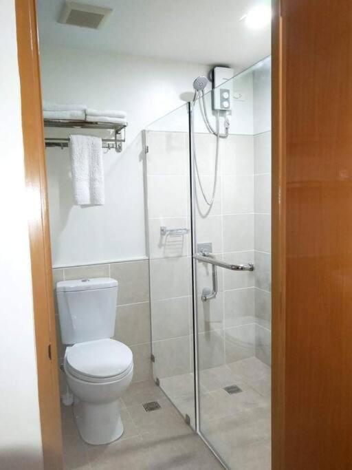 Persimmon Studios - Studio Unit- 16Th Floor - 1641 Cebu Екстериор снимка